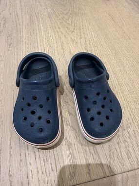 CROCS Kids Navy Blue Classic Clog with Red-Trim Sole